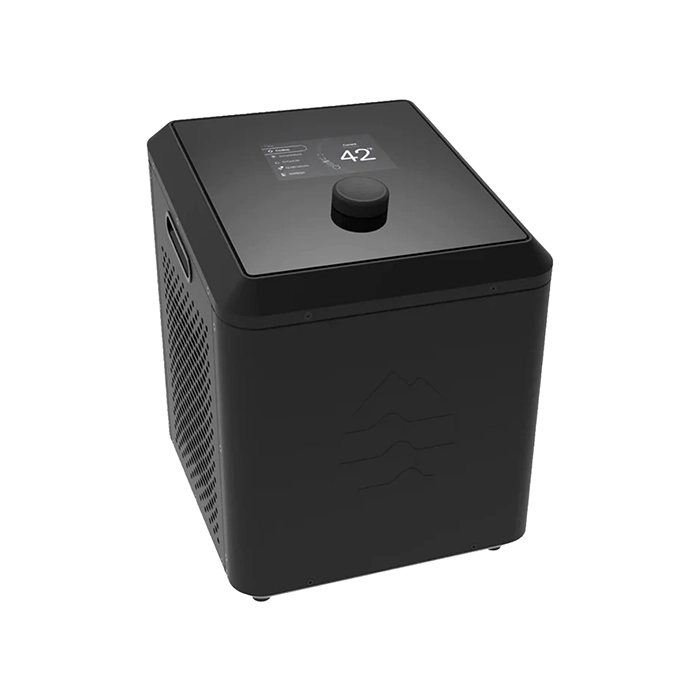 Front view of the Ice Barrel Water Chiller showing its ultrabright 7-inch color display and sleek housing Front view of the Ice Barrel Water Chiller showing its ultrabright 7-inch color display and sleek housing