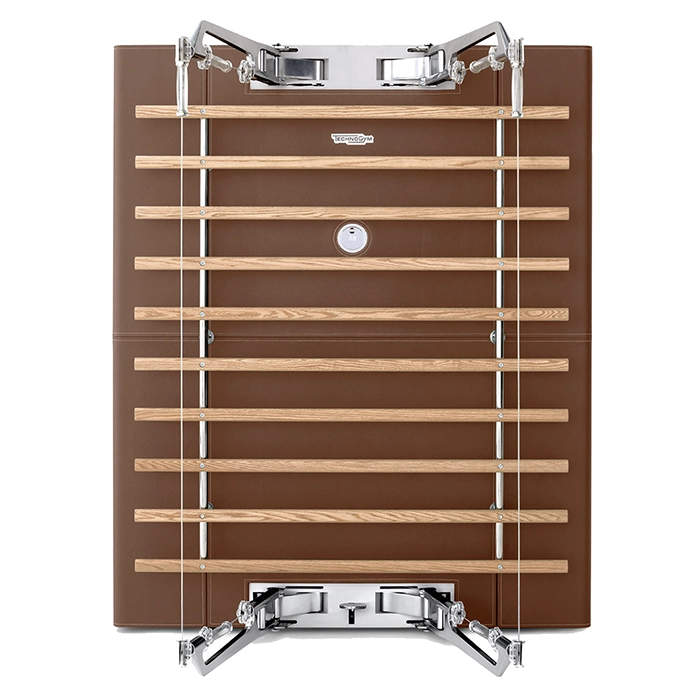 Technogym Kinesis Personal Gold Brown featuring hand-applied full-grain leather Technogym Kinesis Personal Gold Brown featuring hand-applied full-grain leather
